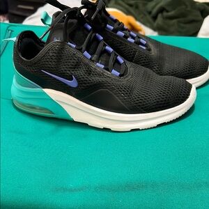 Nike Black and Teal Airmax 270